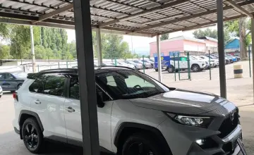 Toyota RAV4 2022 года за 19 700 000 тг. в Алматы фото 4