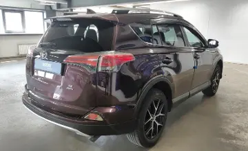 Toyota RAV4 2017 года за 11 000 000 тг. в Астана фото 3