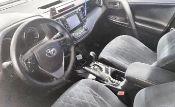 Toyota RAV4 2017 года за 11 000 000 тг. в Астана фото 5