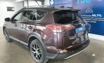 Toyota RAV4 2017 года за 11 000 000 тг. в Астана фото 4
