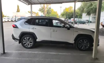 Toyota RAV4 2024 года за 17 000 000 тг. в Алматы фото 4