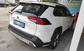 Toyota RAV4 2024 года за 17 000 000 тг. в Алматы