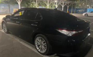 Toyota Camry 2019 года за 12 500 000 тг. в Алматы фото 4