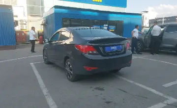 Hyundai Solaris 2015 года за 4 000 000 тг. в Алматы фото 4