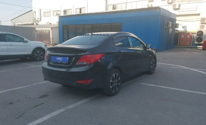 Hyundai Solaris 2015 года за 4 000 000 тг. в Алматы фото 3