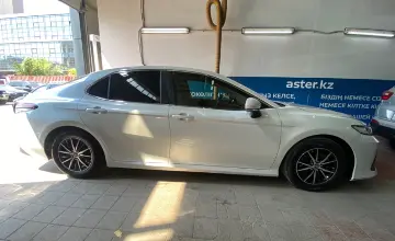 Toyota Camry 2022 года за 14 000 000 тг. в Астана фото 4
