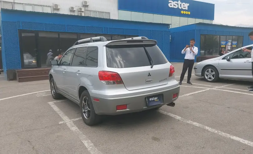 Mitsubishi Outlander 2003 года за 4 300 000 тг. в Алматы фото 4