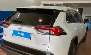 Toyota RAV4 2023 года за 17 000 000 тг. в Астана