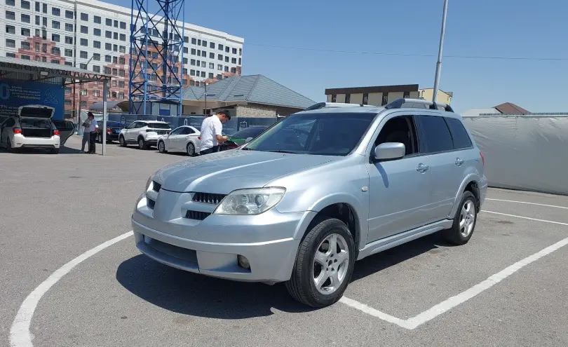 Mitsubishi Outlander 2005 года за 4 000 000 тг. в Шымкент