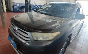 Toyota Highlander 2011 года за 15 000 000 тг. в Астана фото 1