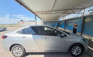 Chevrolet Onix 2023 года за 6 000 000 тг. в Караганда фото 4
