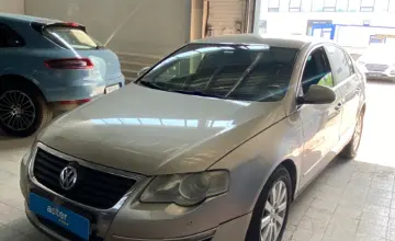Volkswagen Passat 2006 года за 3 000 000 тг. в Астана фото 1