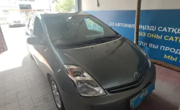 Toyota Prius 2005 года за 4 000 000 тг. в Астана фото 3