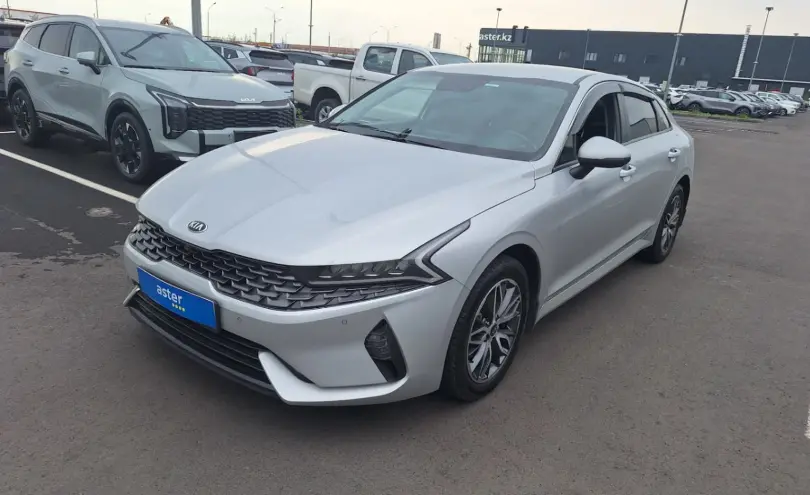 Kia K5 2021 года за 10 000 000 тг. в Алматы