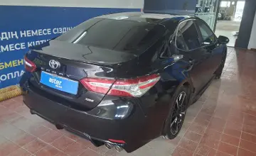 Toyota Camry 2017 года за 12 000 000 тг. в Астана
