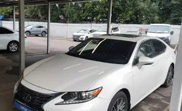 Lexus ES 2015 года за 14 000 000 тг. в Алматы фото 1