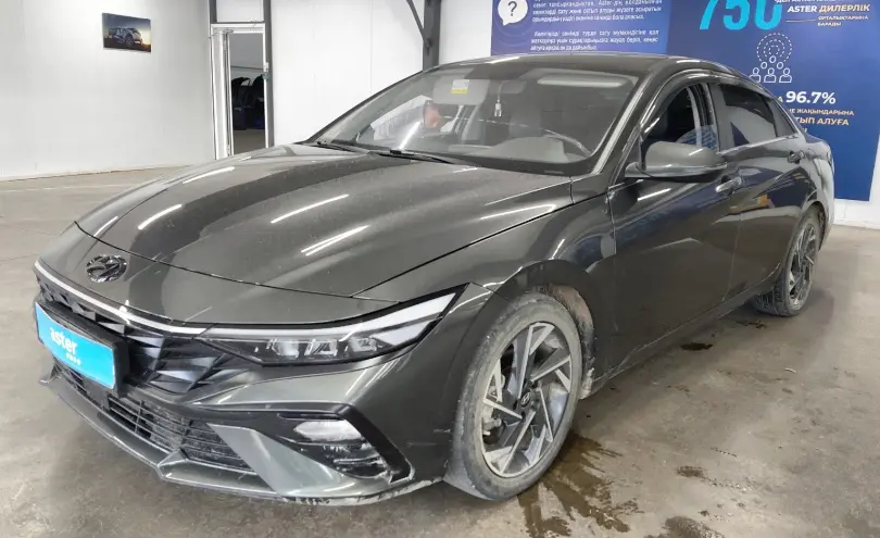 Hyundai Elantra 2023 года за 8 000 000 тг. в Астана