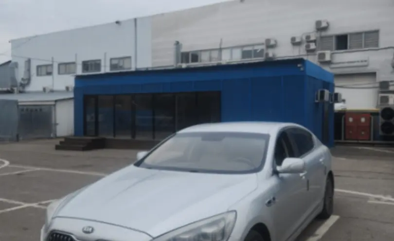 Kia Quoris 2013 года за 7 200 000 тг. в Алматы