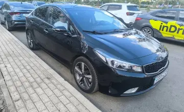 Kia Cerato 2018 года за 7 600 000 тг. в Астана фото 3