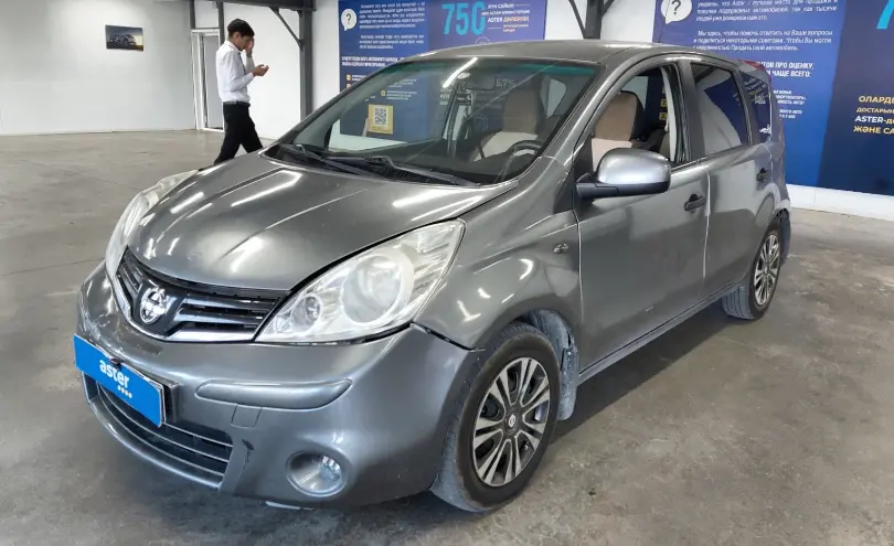 Nissan Note 2013 года за 4 000 000 тг. в Астана