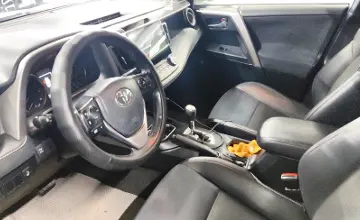 Toyota RAV4 2016 года за 13 500 000 тг. в Астана фото 5