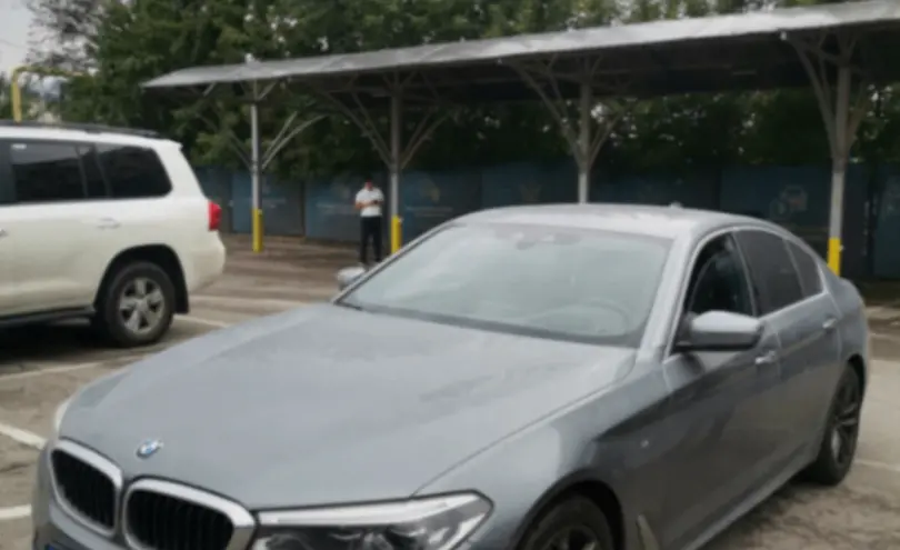 BMW 5 серии 2017 года за 16 000 000 тг. в Алматы
