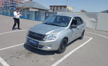 LADA (ВАЗ) Granta 2015 года за 2 500 000 тг. в Шымкент фото 1