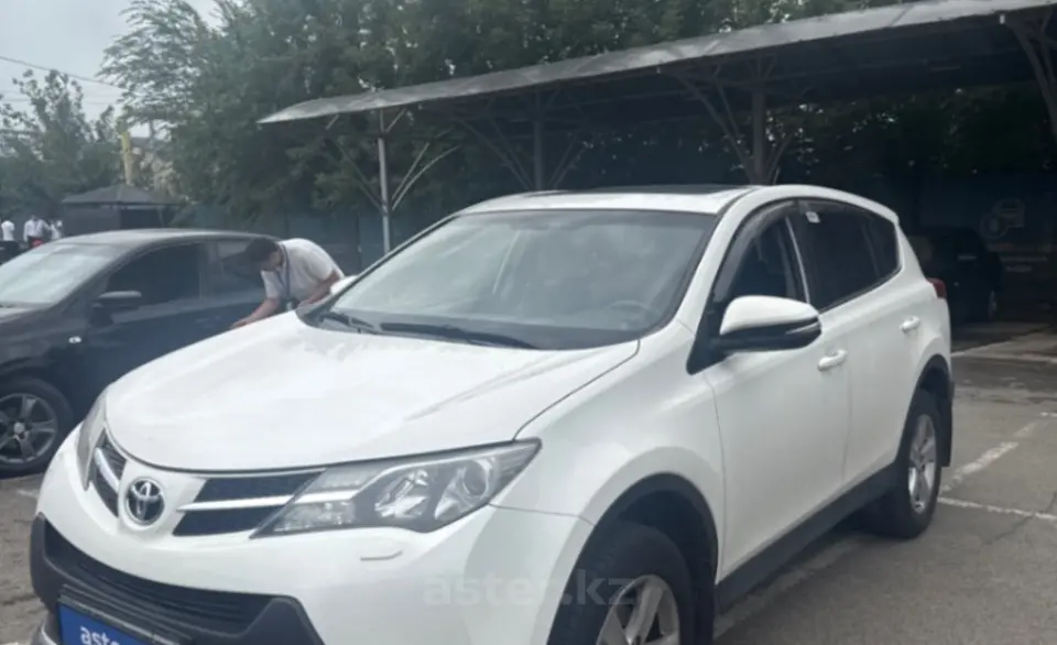 Toyota RAV4 2013 года за 9 200 000 тг. в Алматы