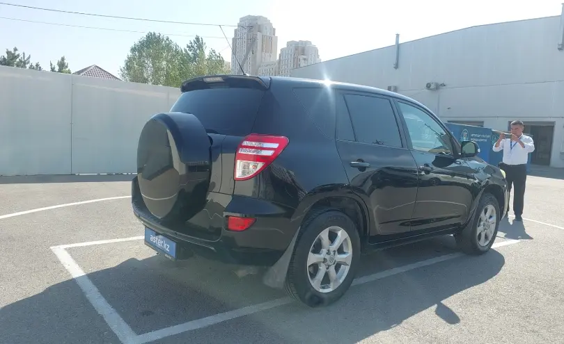 Toyota RAV4 2010 года за 7 500 000 тг. в Шымкент фото 3
