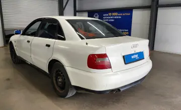 Audi A4 1995 года за 1 000 000 тг. в Астана фото 4