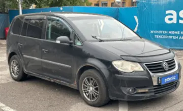 Volkswagen Touran 2007 года за 5 000 000 тг. в Алматы фото 2
