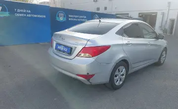 Hyundai Solaris 2015 года за 4 800 000 тг. в Шымкент фото 3