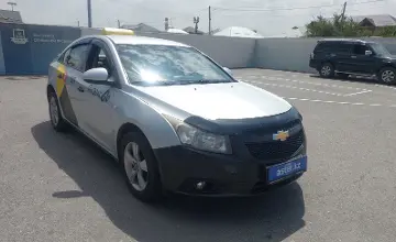 Chevrolet Cruze 2011 года за 3 000 000 тг. в Шымкент фото 2