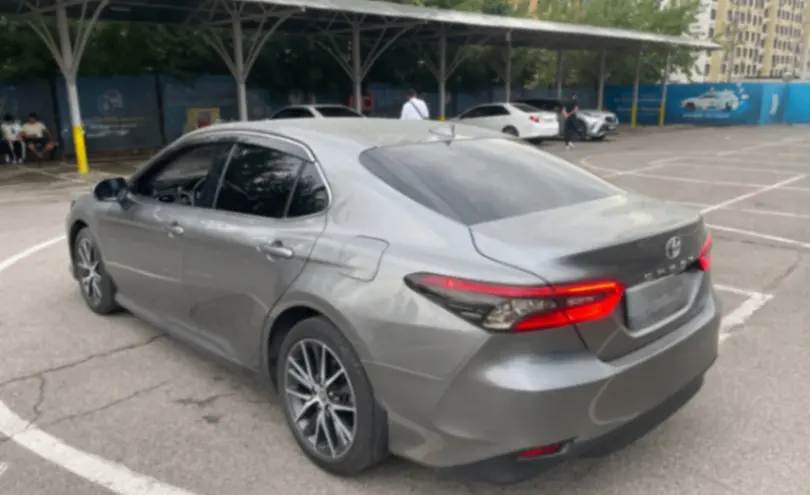 Toyota Camry 2023 года за 19 300 000 тг. в Алматы фото 4