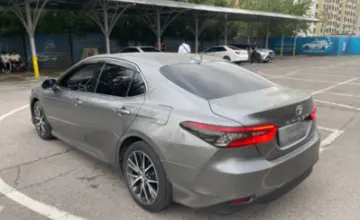 Toyota Camry 2023 года за 19 300 000 тг. в Алматы фото 4