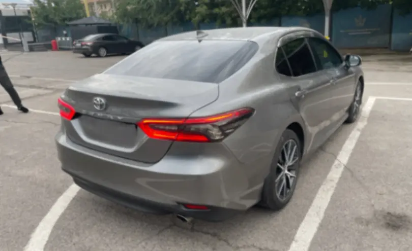 Toyota Camry 2023 года за 19 300 000 тг. в Алматы фото 3