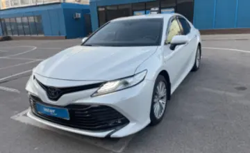 Toyota Camry 2020 года за 14 000 000 тг. в Алматы фото 1