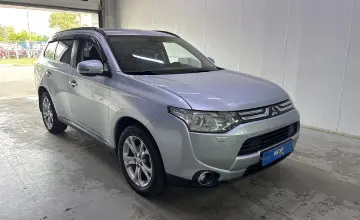 Mitsubishi Outlander 2013 года за 8 000 000 тг. в Павлодар фото 3