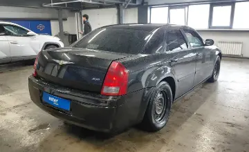 Chrysler 300C 2005 года за 3 500 000 тг. в Астана фото 3
