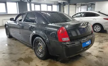Chrysler 300C 2005 года за 3 500 000 тг. в Астана фото 4