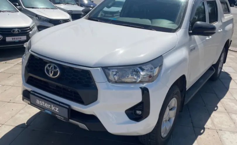 Toyota Hilux 2024 года за 22 000 000 тг. в Уральск