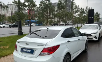 Hyundai Accent 2013 года за 3 000 000 тг. в Астана