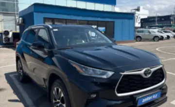 Toyota Highlander 2022 года за 27 000 000 тг. в Алматы фото 2