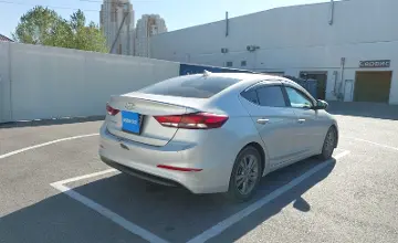 Hyundai Elantra 2017 года за 6 500 000 тг. в Шымкент фото 3