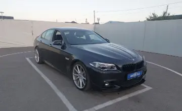 BMW 5 серии 2014 года за 10 700 000 тг. в Шымкент фото 2