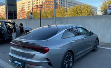 Kia K5 2023 года за 13 000 000 тг. в Шымкент