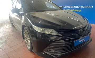 Toyota Camry 2020 года за 13 500 000 тг. в Астана фото 3