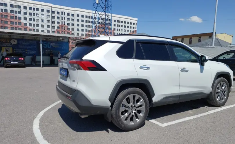 Toyota RAV4 2025 года за 25 000 000 тг. в Шымкент фото 3