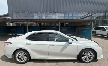 Toyota Camry 2019 года за 14 000 000 тг. в Караганда фото 4