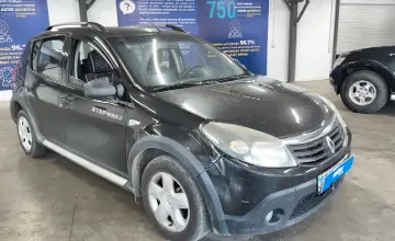 Renault Sandero 2013 года за 3 500 000 тг. в Астана фото 2